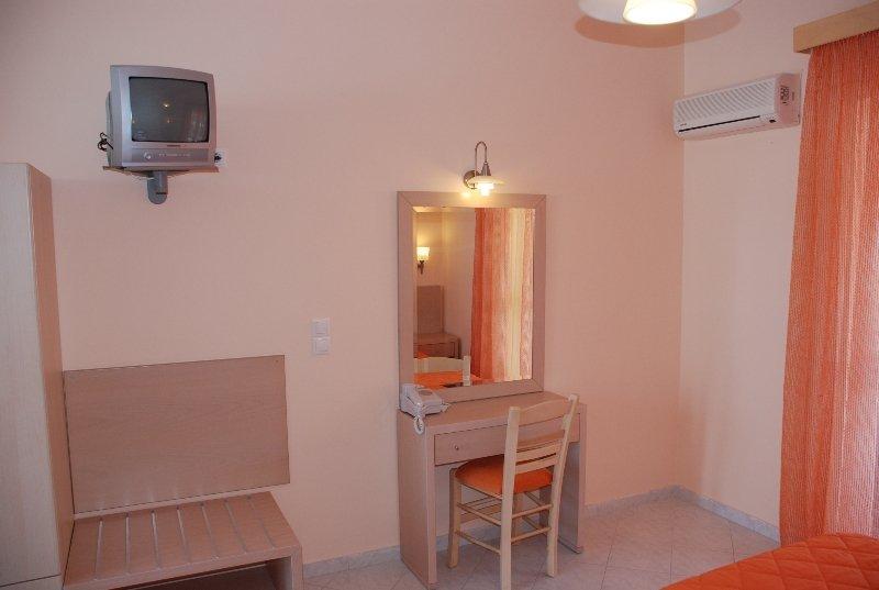 Oniro Studios Zakynthos Island Екстериор снимка